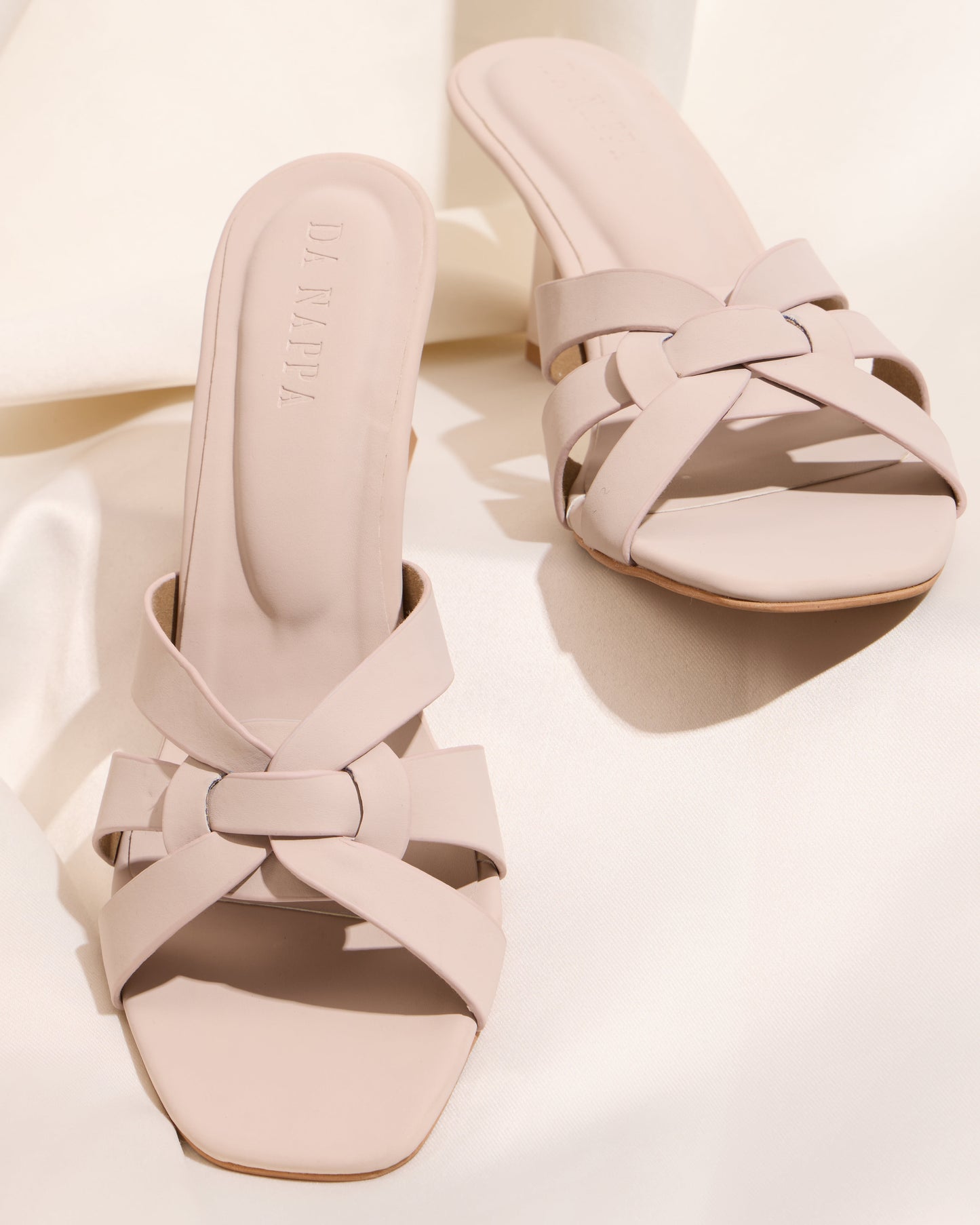 Nayeli Heels