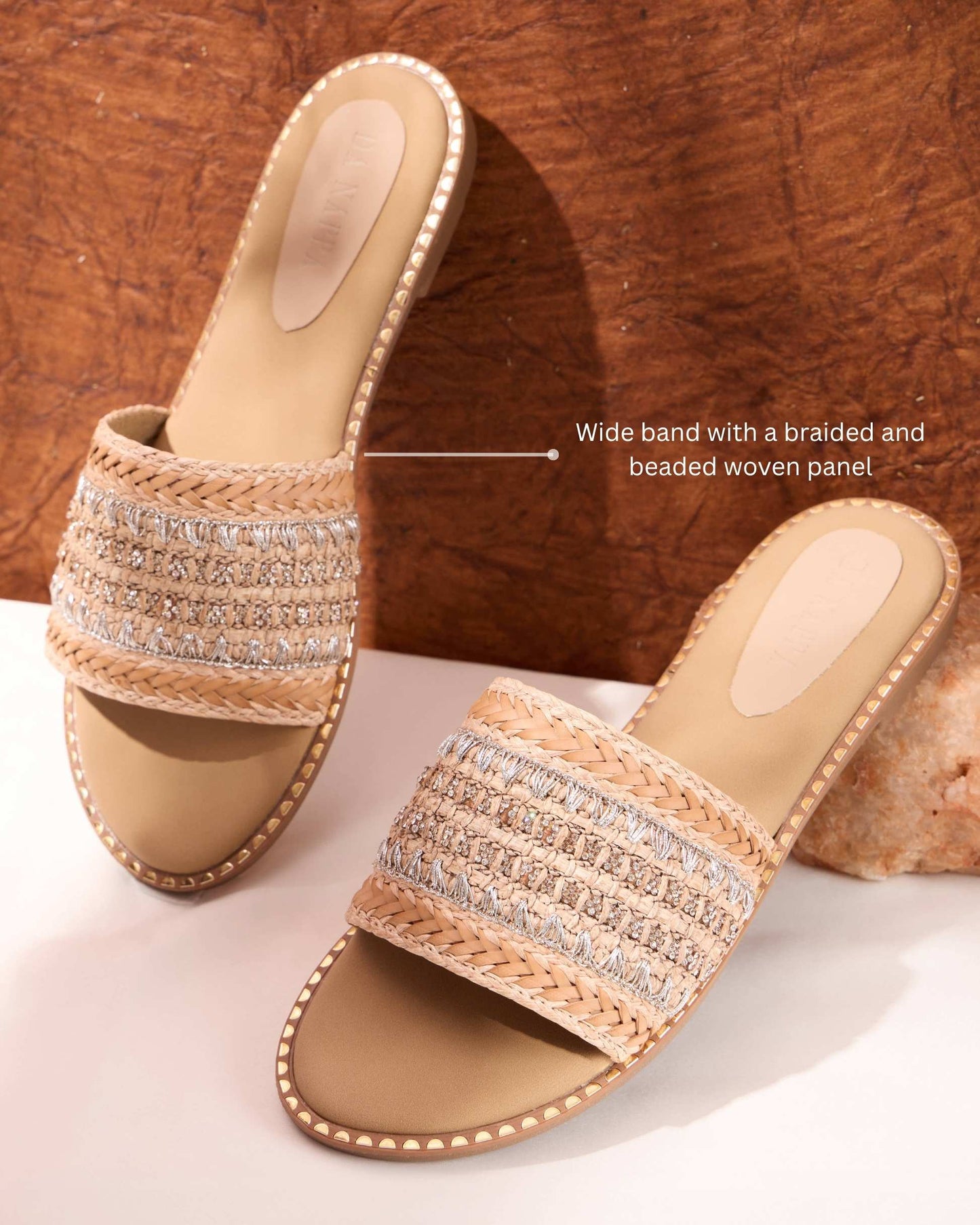 Sandora Flats