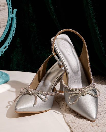 Avellia Spool Heels