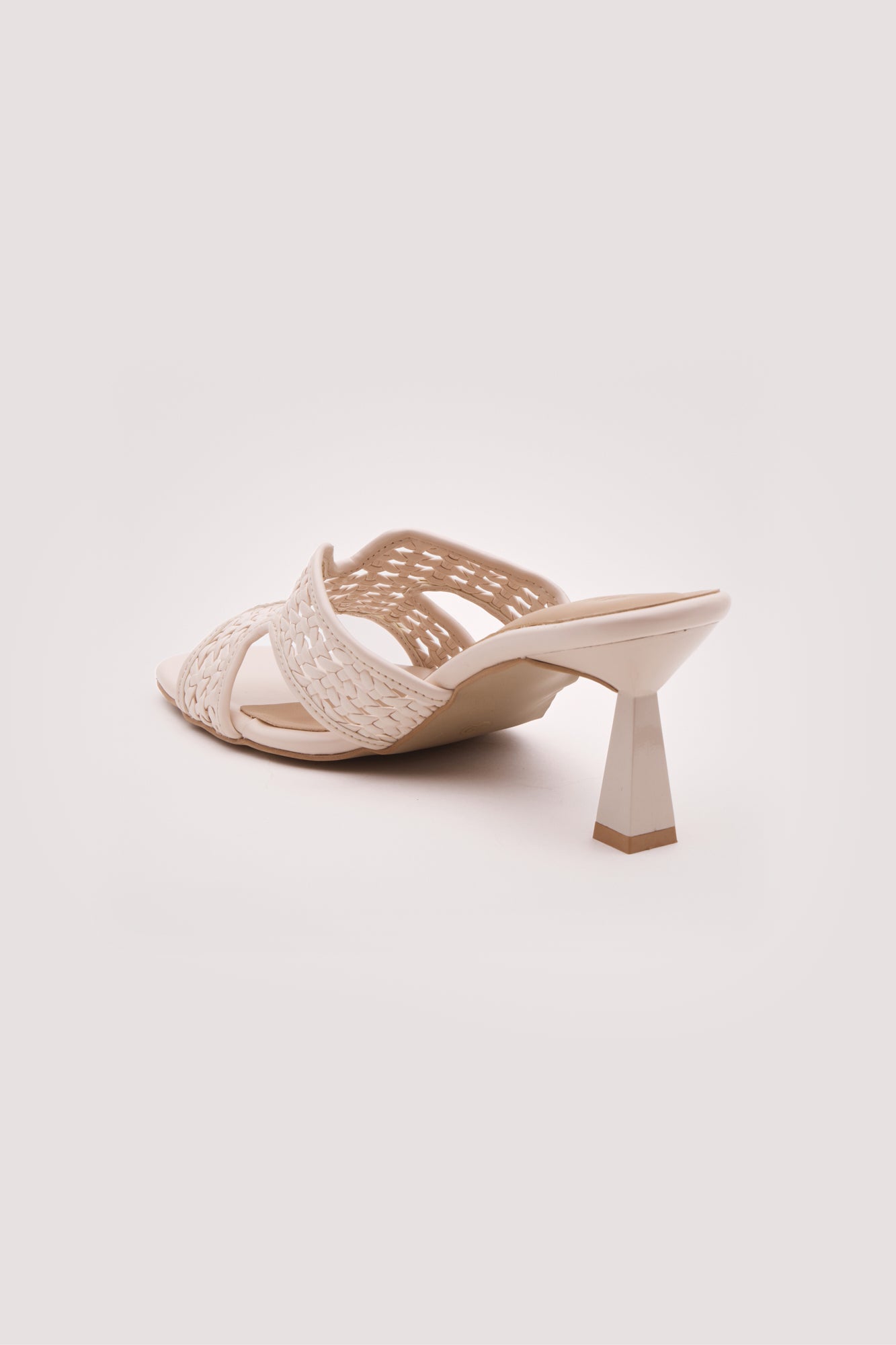 Ruelle Spool Heels