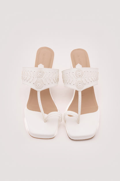 Myra Kolhapuri Heels(White)
