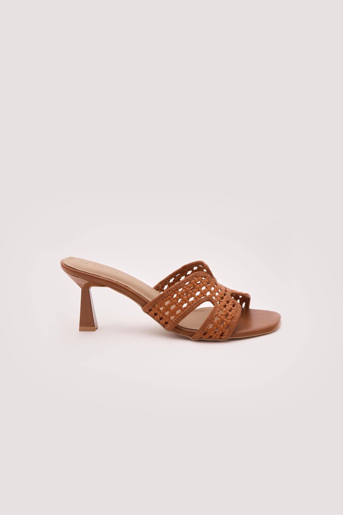 Ruelle Spool Heels