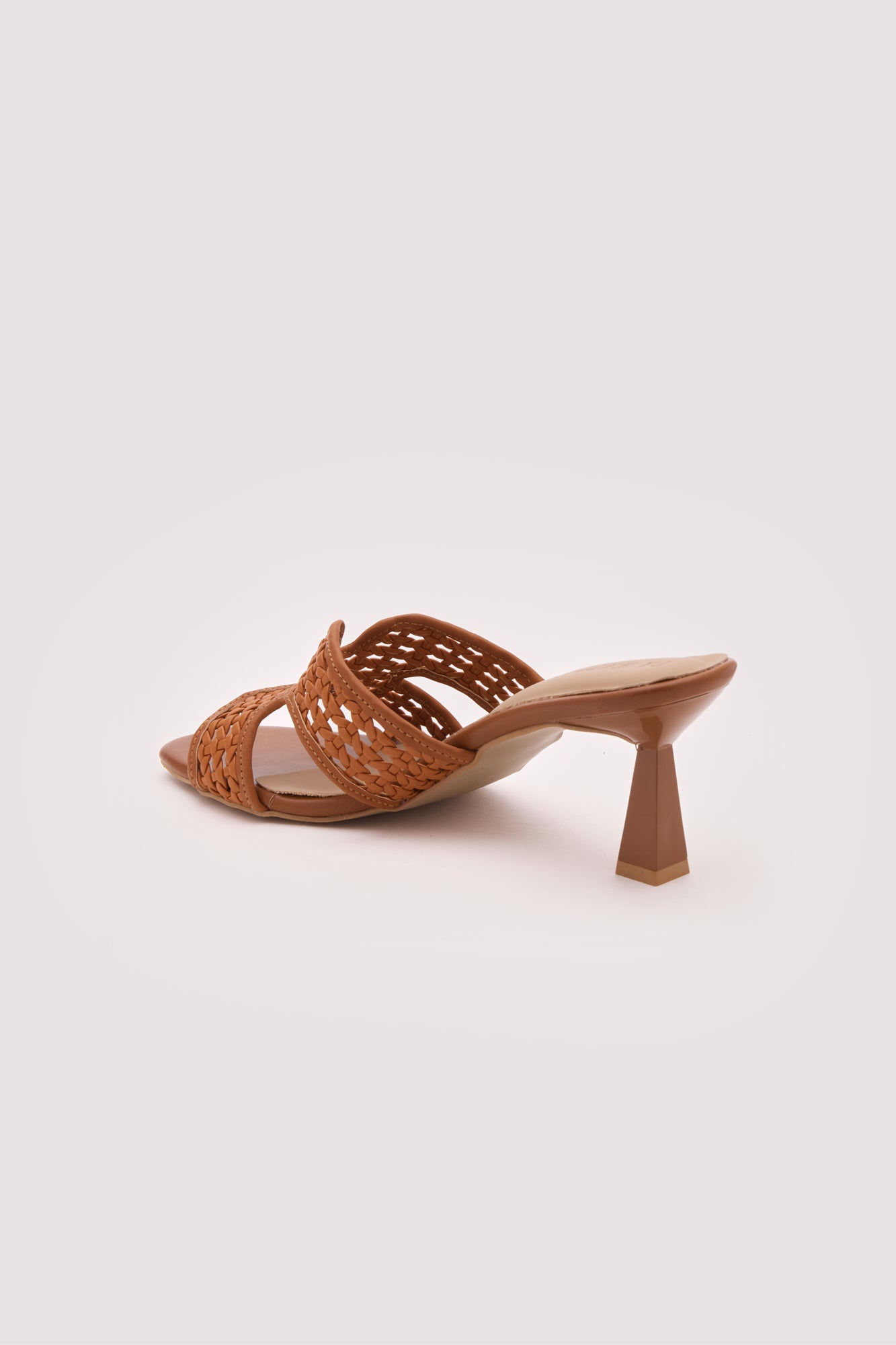 Ruelle Spool Heels