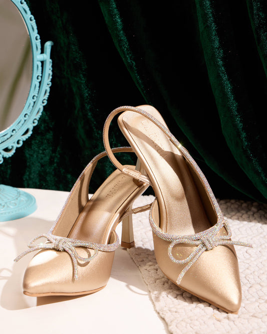 Avellia Spool Heels