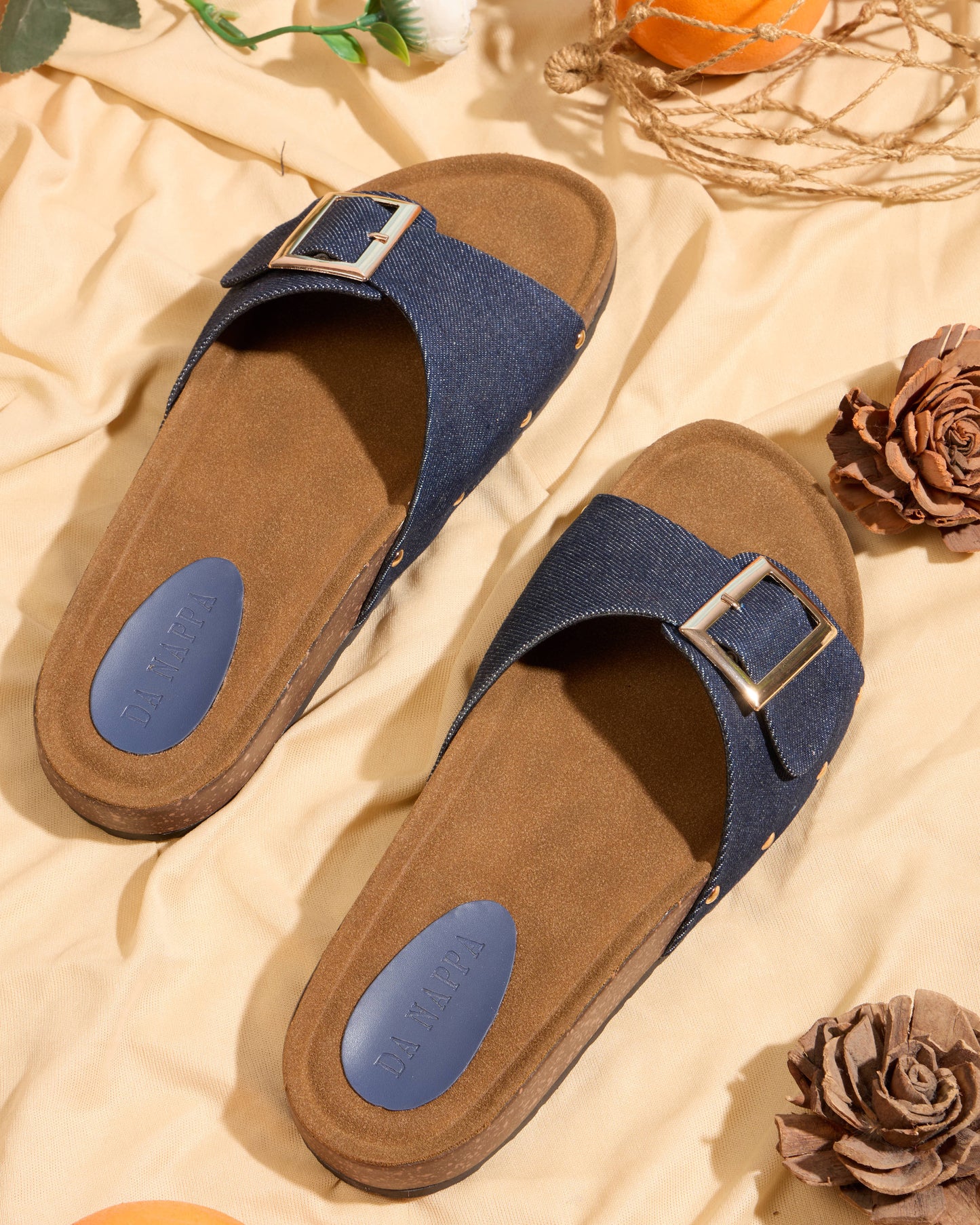 Bella Cintura Flats
