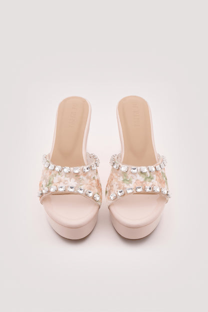 Solenne Fleur Wedges