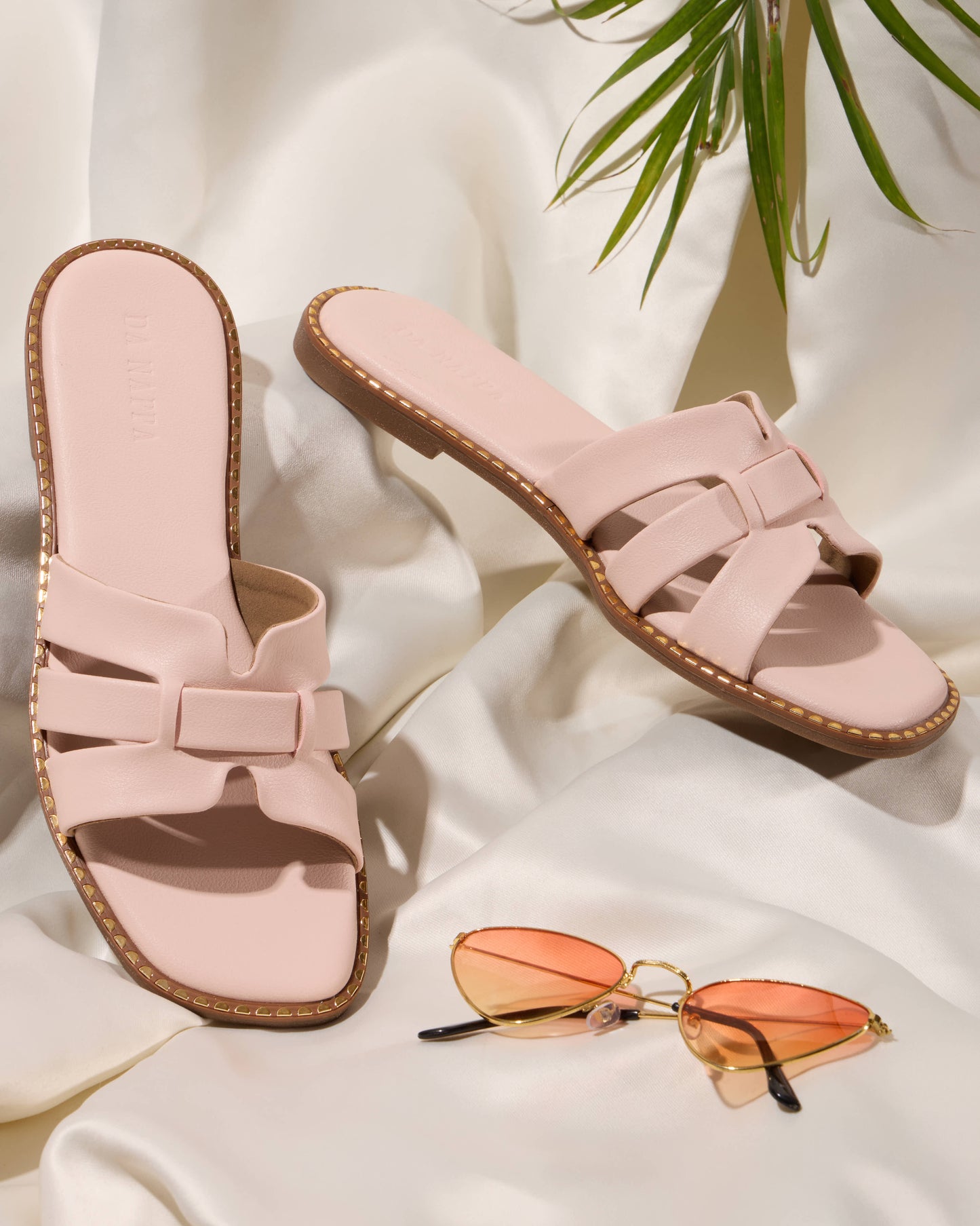 Pastelle Flats