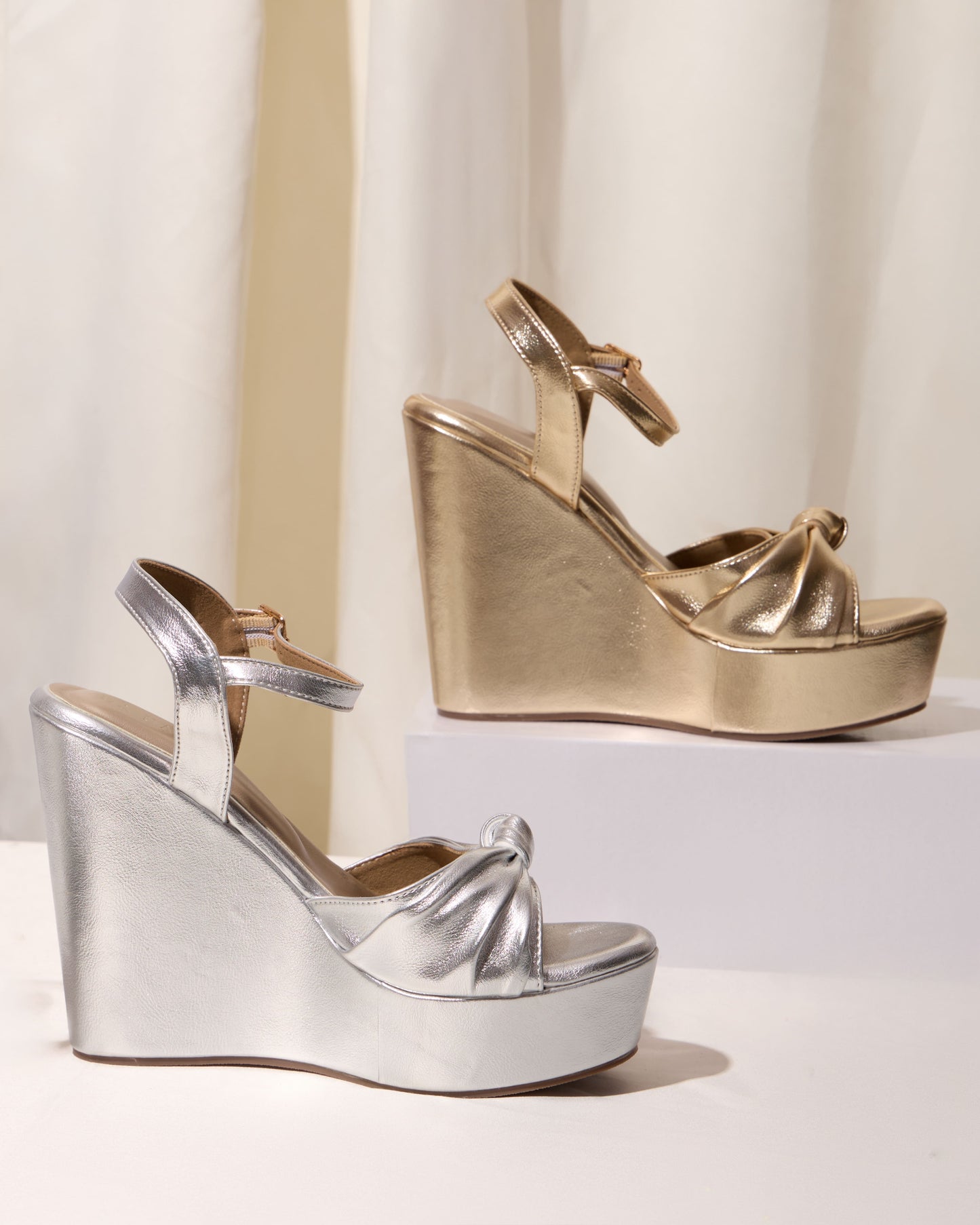 Kiraèl Platform Wedges